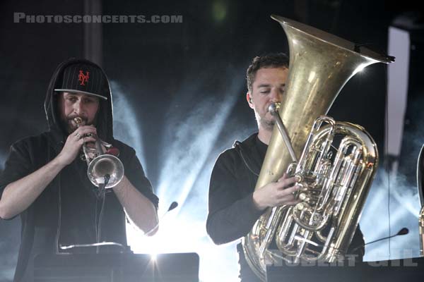 WOODKID - 2014-06-29 - PARIS - Hippodrome de Longchamp - 